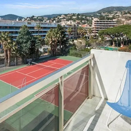 Lägenhet apartment Avenue Du General Bouvet *