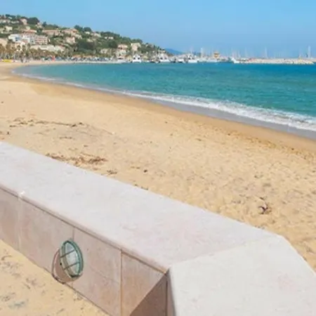 apartment Avenue Du General Bouvet Le Lavandou